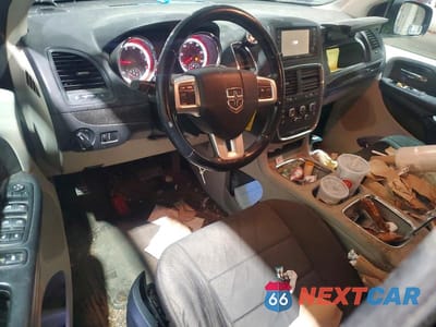 Zdjęcie 8 z 13 samochodu: 2012 DODGE GRAND CARAVAN SXT VIN:2C4RDGCG8CR142989 - miniatura