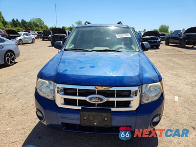 Piąte zdjęcie samochodu w środku: 2008 FORD ESCAPE XLT VIN:1FMCU93108KB98214 - miniatura