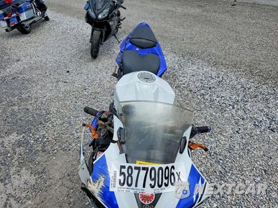 Piąte zdjęcie samochodu w środku: 2014 YAMAHA YZFR1 VIN:JYARN23E8EA017282 - miniatura