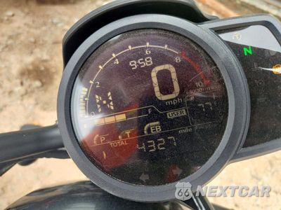Zdjęcie 7 z 9 samochodu: 2023 HONDA CMX1100 A VIN:JH2SC8301PK200305 - miniatura