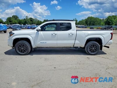 Zdjęcie 12 z 13 samochodu: 2024 TOYOTA TACOMA DOUBLE CAB VIN:3TMLB5JN5RM068691 - miniatura