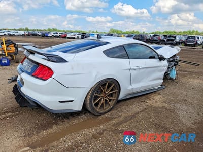 Trzecie zdjęcie samochodu z tyłu: 2022 FORD MUSTANG GT VIN:1FA6P8CF4N5137821 - miniatura
