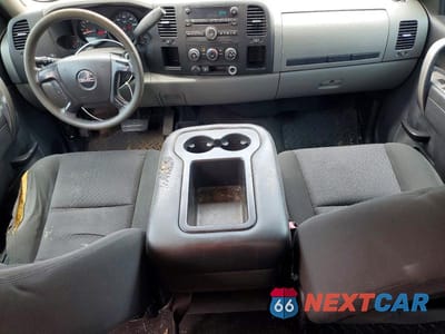 Zdjęcie 8 z 12 samochodu: 2011 GMC SIERRA K1500 SL VIN:1GTR2UEA5BZ250021 - miniatura