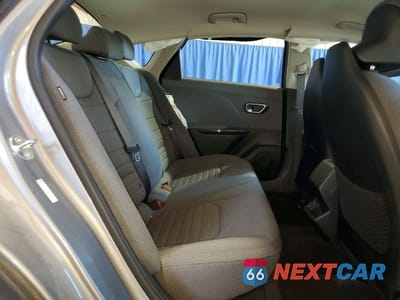 Zdjęcie 10 z 12 samochodu: 2025 KIA K4 EX VIN:3KPFU4DE5SE051113 - miniatura