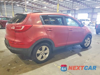 Trzecie zdjęcie samochodu z tyłu: 2011 KIA SPORTAGE LX VIN:KNDPB3A26B7066296 - miniatura