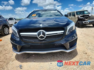 Piąte zdjęcie samochodu w środku: 2016 MERCEDES-BENZ GLA 45 AMG VIN:WDDTG5CB1GJ229655 - miniatura