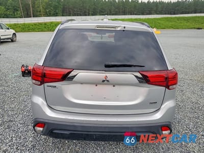 Zdjęcie 6 z 13 samochodu: 2020 MITSUBISHI OUTLANDER SE VIN:JA4AD3A35LZ006857 - miniatura