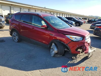 Czwarte zdjęcie samochodu z boku: 2019 FORD ESCAPE TITANIUM VIN:1FMCU0J98KUA69413 - miniatura