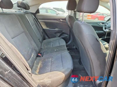 Zdjęcie 10 z 13 samochodu: 2022 HYUNDAI ACCENT SE VIN:3KPC24A6XNE184900 - miniatura