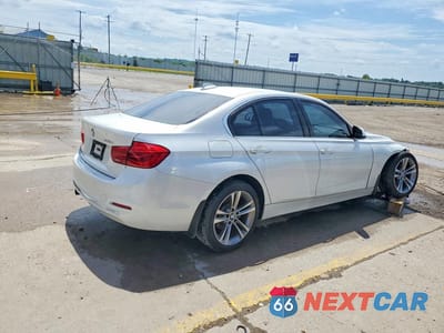Trzecie zdjęcie samochodu z tyłu: 2017 BMW 330 I VIN:WBA8B9G5XHNU51578 - miniatura