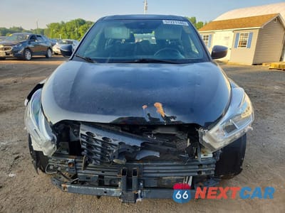 Piąte zdjęcie samochodu w środku: 2020 NISSAN KICKS S VIN:3N1CP5BVXLL537838 - miniatura