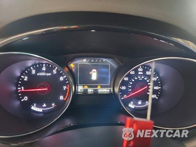 Zdjęcie 9 z 13 samochodu: 2018 KIA SEDONA SXL VIN:KNDME5C18J6373905 - miniatura