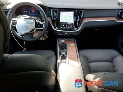 Zdjęcie 8 z 12 samochodu: 2025 VOLVO V60 CROSS COUNTRY PLUS VIN:YV4L12WK6S2148527 - miniatura