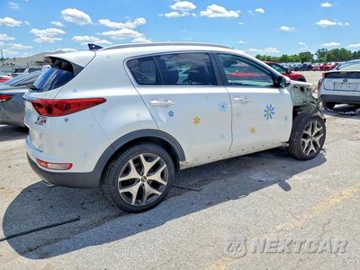 Trzecie zdjęcie samochodu z tyłu: 2017 KIA SPORTAGE SX VIN:KNDPR3A68H7187662 - miniatura