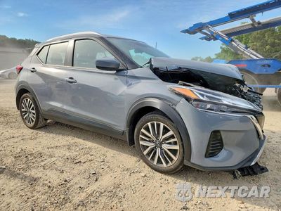 Czwarte zdjęcie samochodu z boku: 2022 NISSAN KICKS SV VIN:3N1CP5CV8NL495560 - miniatura