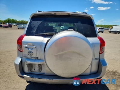 Zdjęcie 6 z 13 samochodu: 2008 TOYOTA RAV 4 VIN:JTMBD35V685204562 - miniatura