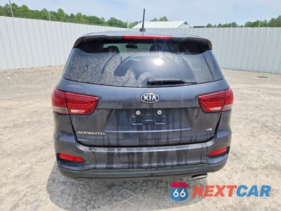 Zdjęcie 6 z 13 samochodu: 2019 KIA SORENTO LX V6 VIN:5XYPGDA57KG522746 - miniatura