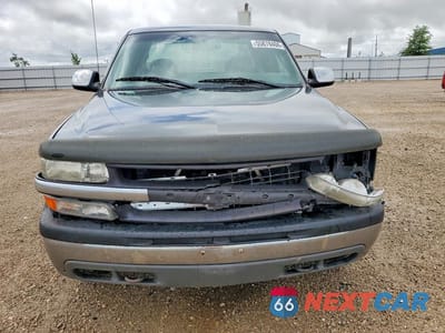 Piąte zdjęcie samochodu w środku: 2000 CHEVROLET SILVERADO K1500 VIN:2GCEK19TXY1320557 - miniatura