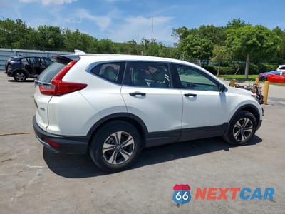 Trzecie zdjęcie samochodu z tyłu: 2018 HONDA CR-V LX VIN:2HKRW6H33JH225671 - miniatura