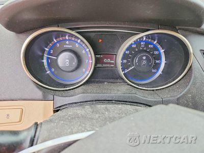 Zdjęcie 9 z 12 samochodu: 2012 HYUNDAI SONATA/GL/ VIN:5NPEB4AC6CH458116 - miniatura