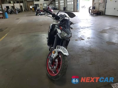 Drugie zdjęcie samochodu z przodu: 2023 KAWASAKI ZR900 F VIN:ML5ZRDF15PDA58805 - miniatura