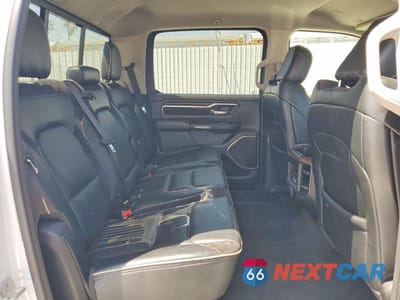 Zdjęcie 10 z 13 samochodu: 2022 RAM 1500 LARAMIE VIN:1C6SRFJT9NN159059 - miniatura