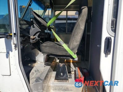 Zdjęcie 7 z 12 samochodu: 2022 FORD F59 VIN:1F64F5KN8N0A15409 - miniatura