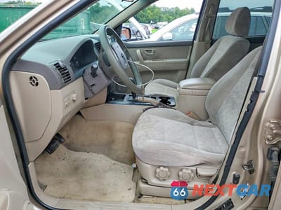 Zdjęcie 7 z 13 samochodu: 2004 KIA SORENTO LX VIN:KNDJD733945233438 - miniatura