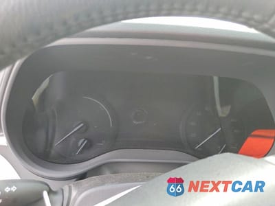 Zdjęcie 9 z 13 samochodu: 2025 TOYOTA SIENNA XLE 8-PASSENGER VIN:5TDJRKEC2SS275684 - miniatura
