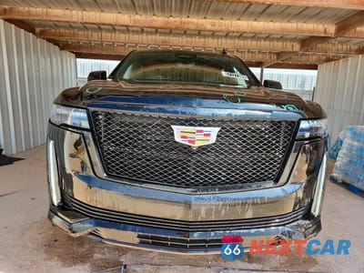 Piąte zdjęcie samochodu w środku: 2023 CADILLAC ESCALADE ESV SPORT VIN:1GYS4NKL8PR351238 - miniatura