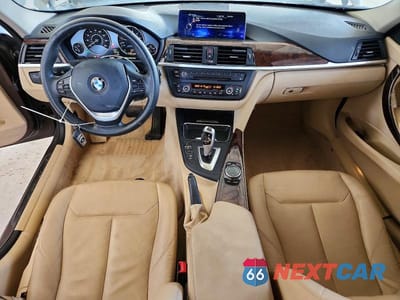 Zdjęcie 8 z 12 samochodu: 2014 BMW 328 XI VIN:WBA3B3C56EJ980820 - miniatura