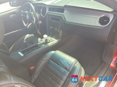 Zdjęcie 8 z 12 samochodu: 2014 FORD MUSTANG GT VIN:1ZVBP8CF5E5206845 - miniatura