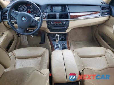 Zdjęcie 8 z 12 samochodu: 2011 BMW X5 XDRIVE35I VIN:5UXZV4C5XBL415642 - miniatura