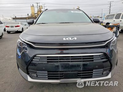 Piąte zdjęcie samochodu w środku: 2025 KIA NIRO SX VIN:KNDCT3LE0S5289299 - miniatura