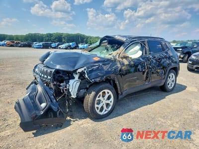 2024 JEEP COMPASS LATITUDE 3C4NJDBN9RT119412 - główne zdjęcie licytacji z USA - miniatura