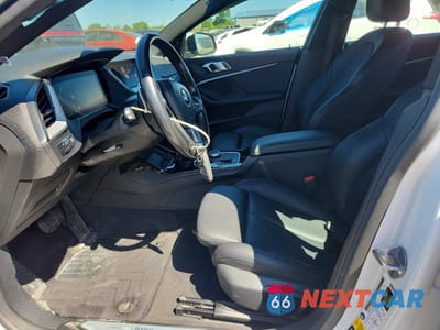 Zdjęcie 7 z 12 samochodu: 2022 BMW 228XI VIN:WBA73AK03N7K51874 - miniatura