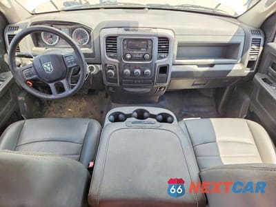 Zdjęcie 8 z 12 samochodu: 2017 RAM 1500 ST VIN:1C6RR6FT2HS825952 - miniatura