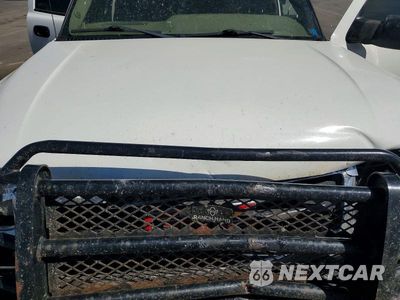 Zdjęcie 11 z 12 samochodu: 2004 GMC SIERRA K2500 HEAVY DUTY VIN:1GTHK23174F103867 - miniatura