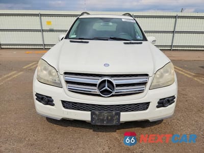 Piąte zdjęcie samochodu w środku: 2008 MERCEDES-BENZ GL 450 4MATIC VIN:4JGBF71E98A427365 - miniatura