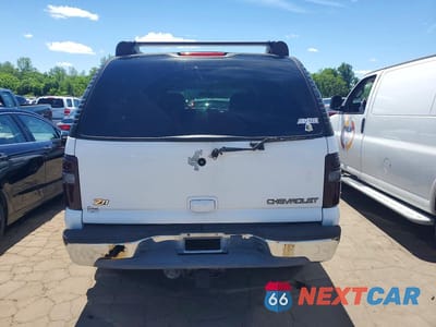 Zdjęcie 6 z 13 samochodu: 2002 CHEVROLET SUBURBAN K1500 VIN:3GNFK16ZX2G361371 - miniatura