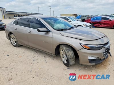 Czwarte zdjęcie samochodu z boku: 2022 CHEVROLET MALIBU LT VIN:1G1ZD5ST2NF134280 - miniatura