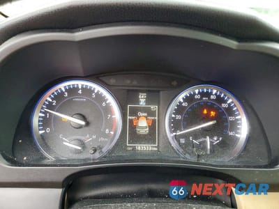 Zdjęcie 9 z 14 samochodu: 2014 TOYOTA HIGHLANDER XLE VIN:5TDJKRFH4ES012639 - miniatura