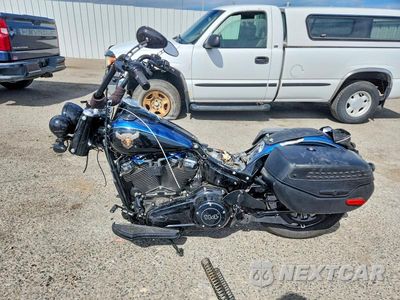 Trzecie zdjęcie samochodu z tyłu: 2018 HARLEY-DAVIDSON FLHCS 115TH ANNIVERSARY HERITAGE CLASSIC 114 VIN:1HD1YPK10JC045238 - miniatura