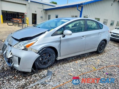 2015 TOYOTA PRIUS TWO JTDKN3DU9F1992750 - główne zdjęcie licytacji z USA - miniatura