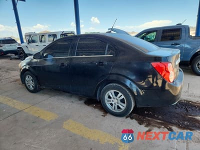 Drugie zdjęcie samochodu z przodu: 2012 CHEVROLET SONIC LT VIN:1G1JC5SB7C4207501 - miniatura