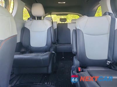 Zdjęcie 10 z 14 samochodu: 2021 TOYOTA SIENNA LE VIN:5TDGSKFC1MS016118 - miniatura