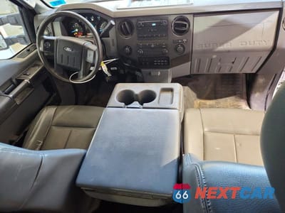 Zdjęcie 8 z 12 samochodu: 2013 FORD F250 SUPER DUTY VIN:1FT7X2A61DEB83815 - miniatura