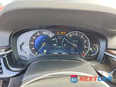 Zdjęcie 9 z 12 samochodu: 2019 BMW 530 XI VIN:WBAJA7C51KWW08690 - miniatura