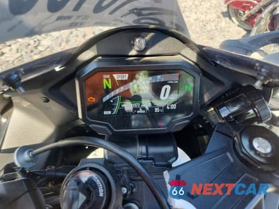 Zdjęcie 7 z 9 samochodu: 2022 KAWASAKI ZX1002 M VIN:JKBZXVM13NA002321 - miniatura