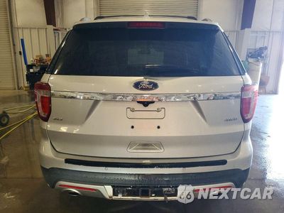 Zdjęcie 6 z 13 samochodu: 2017 FORD EXPLORER XLT VIN:1FM5K8D89HGA97938 - miniatura